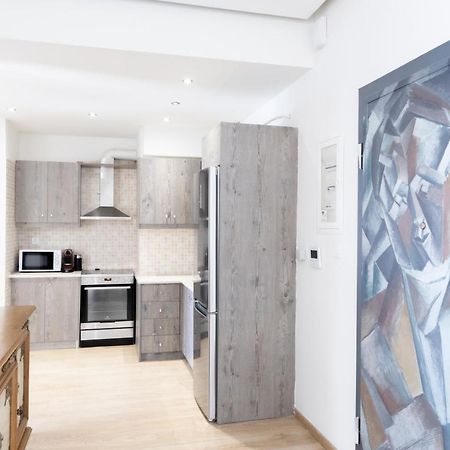 Modern Apt In Glyfada A Breath Away From The Sea - The View Athen Exterior foto