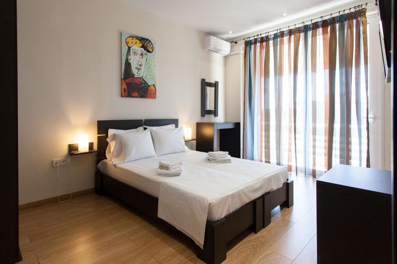 Modern Apt In Glyfada A Breath Away From The Sea - The View Athen Exterior foto