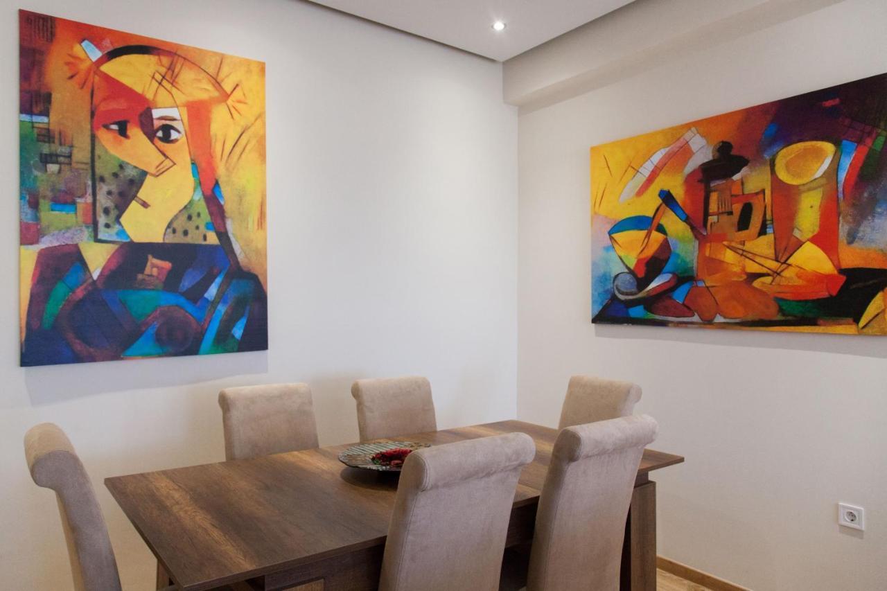 Modern Apt In Glyfada A Breath Away From The Sea - The View Athen Exterior foto