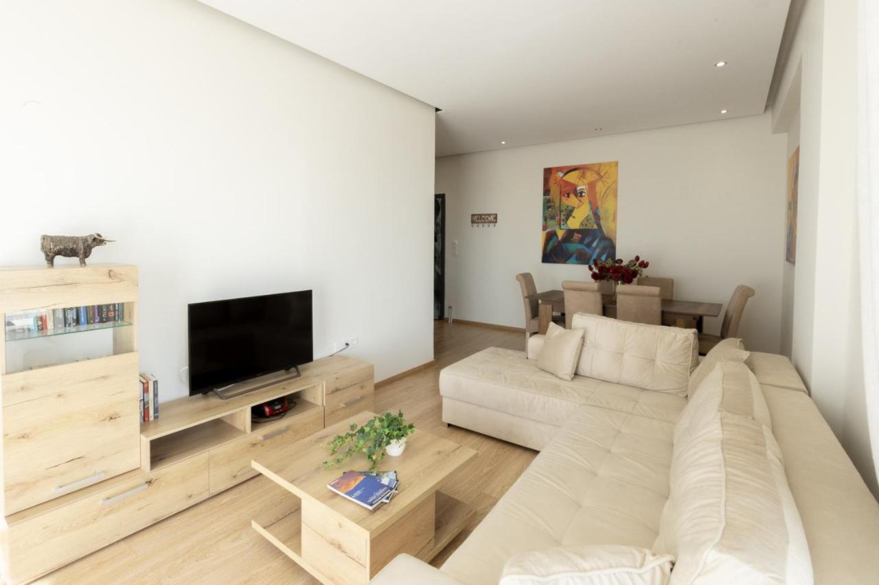 Modern Apt In Glyfada A Breath Away From The Sea - The View Athen Exterior foto