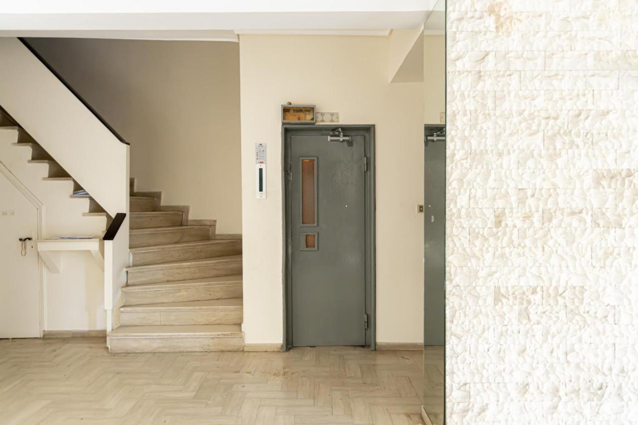 Modern Apt In Glyfada A Breath Away From The Sea - The View Athen Exterior foto
