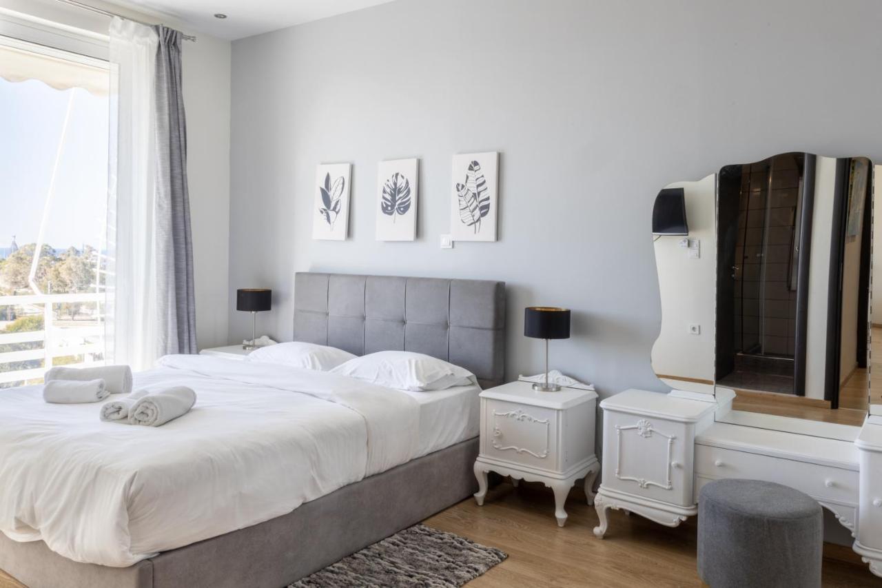 Modern Apt In Glyfada A Breath Away From The Sea - The View Athen Exterior foto